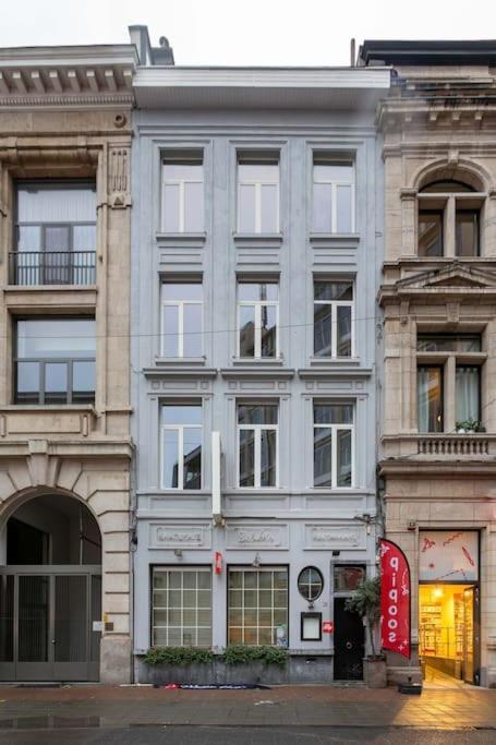 Pink Fairytale-like Apartamento Amberes